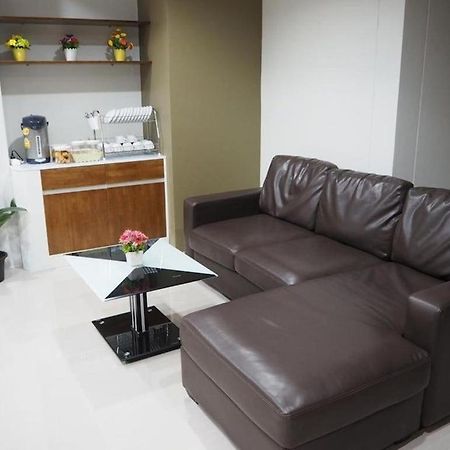 Regent Room Hotel Surat Thani Extérieur photo