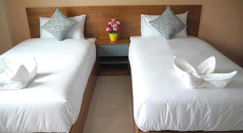 Regent Room Hotel Surat Thani Extérieur photo