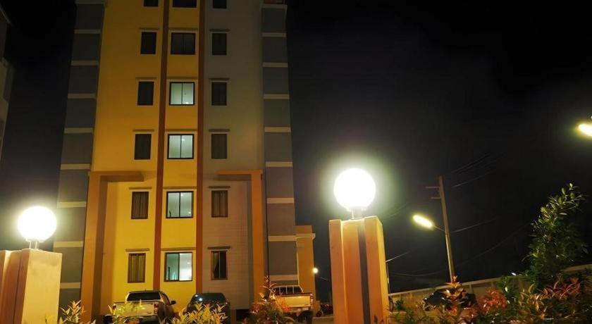 Regent Room Hotel Surat Thani Extérieur photo