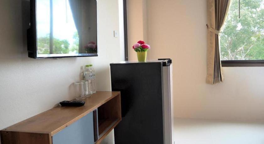 Regent Room Hotel Surat Thani Extérieur photo
