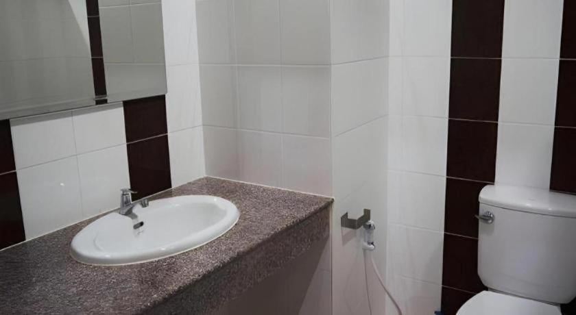 Regent Room Hotel Surat Thani Extérieur photo