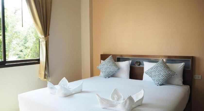 Regent Room Hotel Surat Thani Extérieur photo