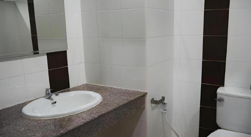 Regent Room Hotel Surat Thani Extérieur photo