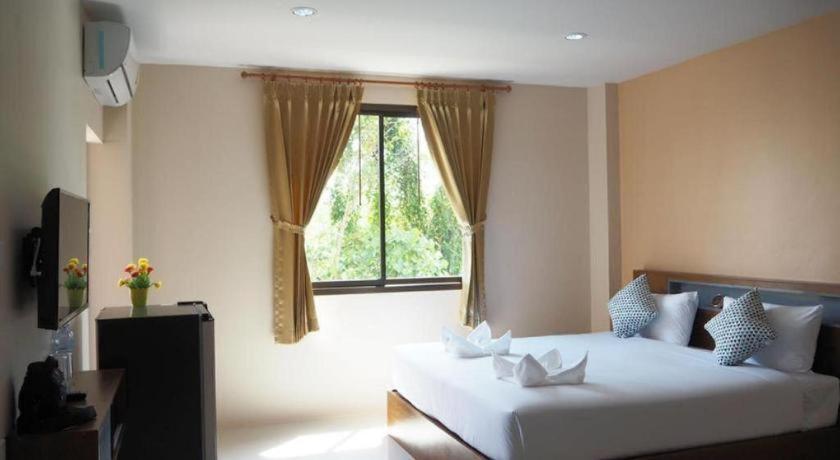 Regent Room Hotel Surat Thani Extérieur photo